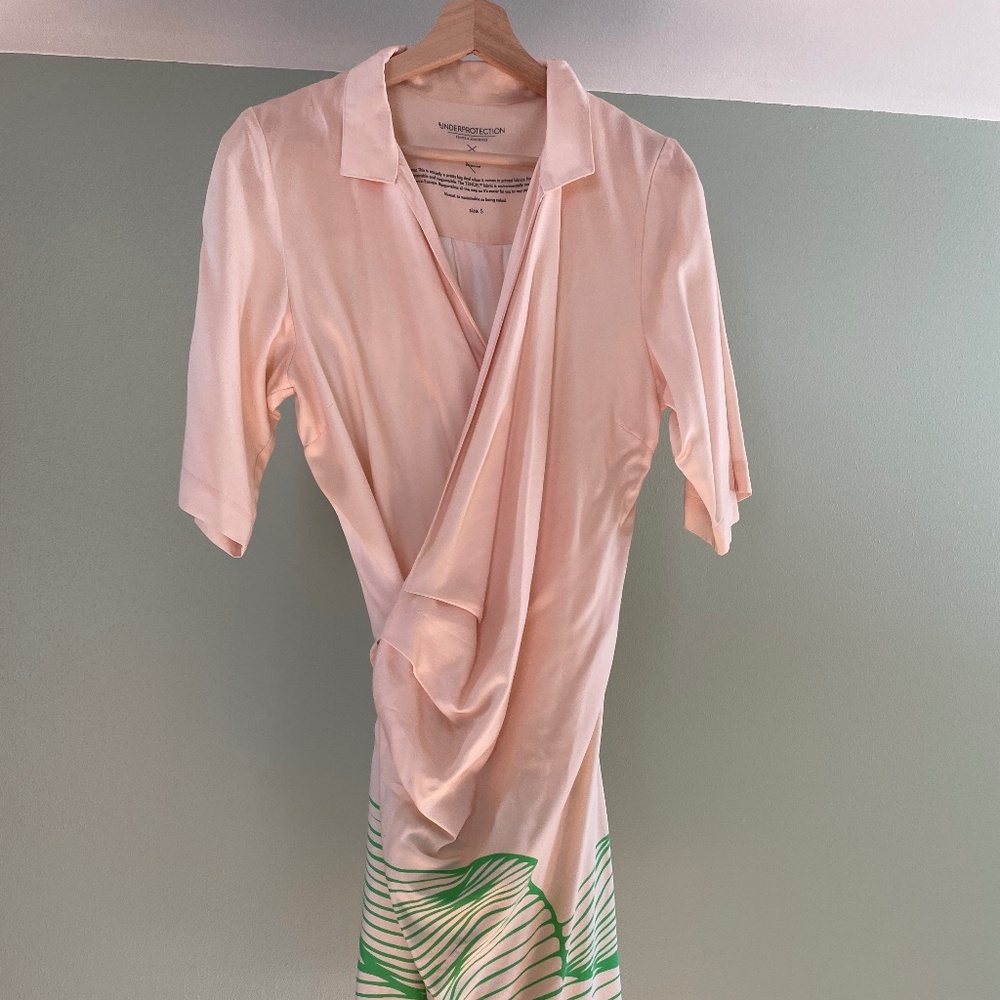 Underprotection Trine Dress